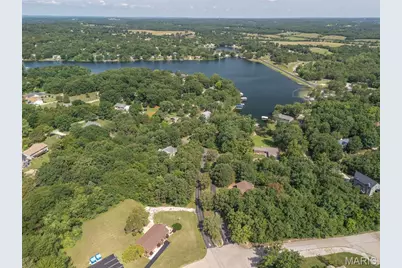205 Summerset Drive, De Soto, MO 63020 - Photo 3
