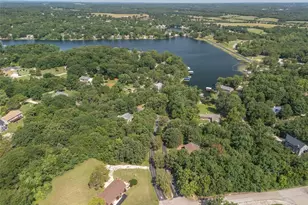 205 Summer Set Dr, De Soto, MO 63020 - Photo 3
