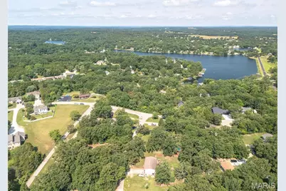 205 Summerset Drive, De Soto, MO 63020 - Photo 9