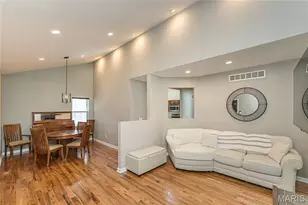 8928 Tudor Ave, Overland, MO 63114 - Photo 7