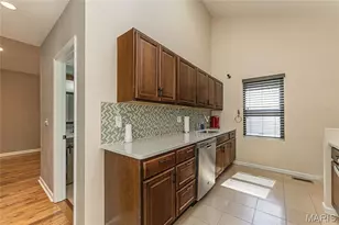 8928 Tudor Ave, Overland, MO 63114 - Photo 15