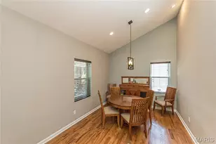 8928 Tudor Ave, Overland, MO 63114 - Photo 11