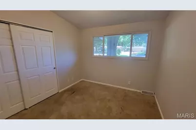 2214 Ibis Court, Saint Louis, MO 63136 - Photo 11