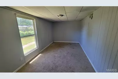 2214 Ibis Court, Saint Louis, MO 63136 - Photo 13