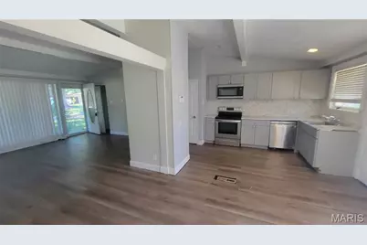 2214 Ibis Court, Saint Louis, MO 63136 - Photo 5