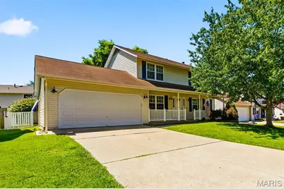 807 Amanda Drive, Saint Peters, MO 63376 - Photo 1