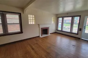 1810 Eton Ln, Saint Louis, MO 63147 - Photo 3