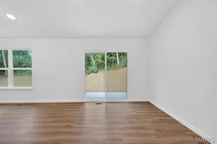 10967 Village Dr W, Foristell, MO 63348 - Photo 21