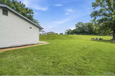 2266 Halyard Court, Mehlville, MO 63129 - Photo 5