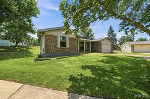 2266 Halyard Ct, Mehlville, MO 63129 - Photo 3