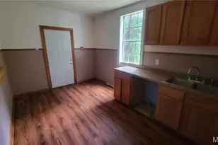 9802 Linn Ave, Lemay, MO 63125 - Photo 9