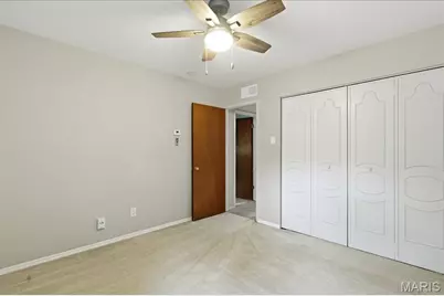10053 Sakura Drive, Saint Louis, MO 63128 - Photo 29