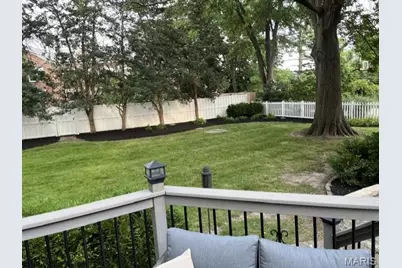 866 N Taylor Avenue, Kirkwood, MO 63122 - Photo 3