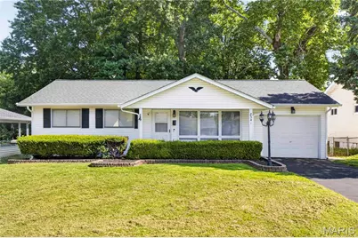 8341 Buddie Drive, Hazelwood, MO 63042 - Photo 3