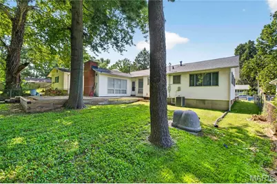 8341 Buddie Drive, Hazelwood, MO 63042 - Photo 51