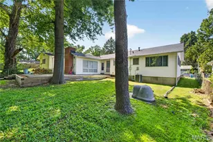 8341 Buddie Dr, Hazelwood, MO 63042 - Photo 51
