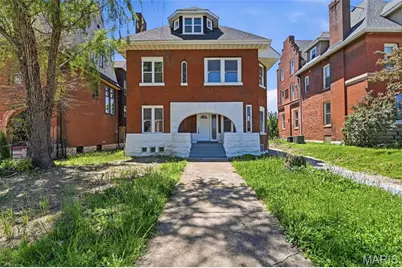 4266 Washington Boulevard, Saint Louis, MO 63108 - Photo 1