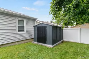 2662 Bonniebrook Dr, Maryland Heights, MO 63043 - Photo 21