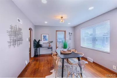 5538 Mardel Avenue, Saint Louis, MO 63109 - Photo 9