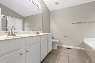 8010 Knights Crossing Dr, O'Fallon, MO 63368 - Photo 19