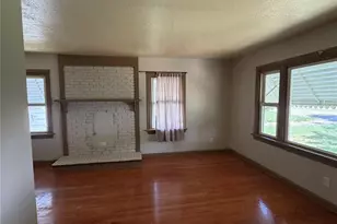 2456 Wieck Dr, Jennings, MO 63136 - Photo 5
