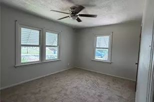2456 Wieck Dr, Jennings, MO 63136 - Photo 9