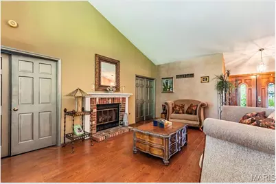 1191 Indian Bluff Lane, Saint Louis, MO 63138 - Photo 15
