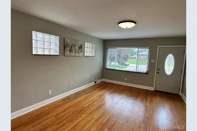 3951 E Dallas Court, Unincorporated, MO 63125 - Photo 9