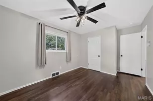 277 Dashwood Dr, Ferguson, MO 63135 - Photo 23