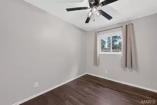 277 Dashwood Dr, Ferguson, MO 63135 - Photo 19