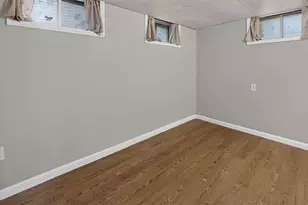 277 Dashwood Dr, Ferguson, MO 63135 - Photo 29