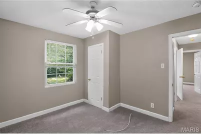 10183 Cloverdale Drive, Saint Louis, MO 63136 - Photo 13
