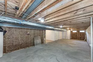 1600 Summerpoint Dr, Fenton, MO 63026 - Photo 45
