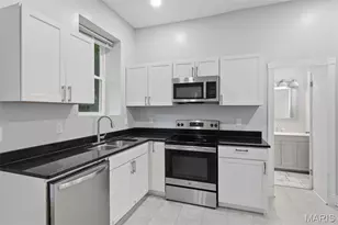 8321 Minnesota Ave, Saint Louis, MO 63111 - Photo 9