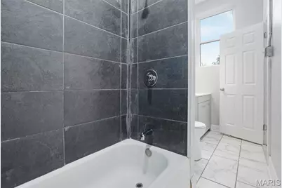 8321 Minnesota Avenue, Saint Louis, MO 63111 - Photo 13