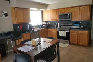 4012 Bugle Bend Dr, Florissant, MO 63034 - Photo 7