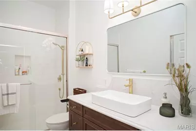 1915 S 12th Street, Saint Louis, MO 63104 - Photo 27