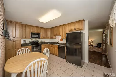 505 Hillbrook Drive, Ballwin, MO 63011 - Photo 11