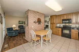 505 Hillbrook Dr, Ballwin, MO 63011 - Photo 13