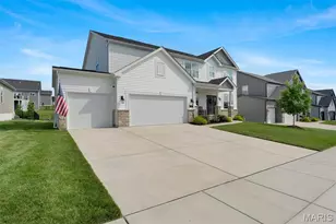 310 Rose Branchlet Ct, Wentzville, MO 63385 - Photo 49