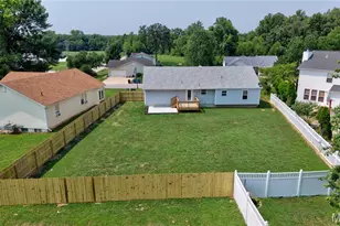 104 Briarwood Dr, Moscow Mills, MO 63362 - Photo 3