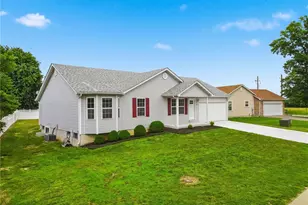 104 Briarwood Dr, Moscow Mills, MO 63362 - Photo 3
