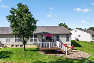 30 Hunting Manor Dr, Saint Charles, MO 63303 - Photo 33