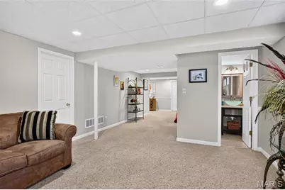 30 Hunting Manor Drive, Saint Charles, MO 63303 - Photo 25