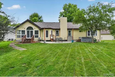 145 Rhinegarten Drive, Florissant, MO 63031 - Photo 45