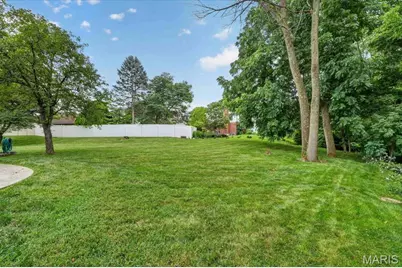 145 Rhinegarten Drive, Florissant, MO 63031 - Photo 49