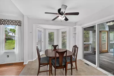 145 Rhinegarten Drive, Florissant, MO 63031 - Photo 17