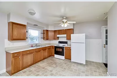 5 Ridgeview Court, Saint Charles, MO 63301 - Photo 7