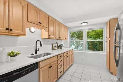 63 Turf Court, Webster Groves, MO 63119 - Photo 11