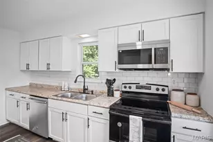 735 Dammert Ave, Bella Villa, MO 63125 - Photo 13